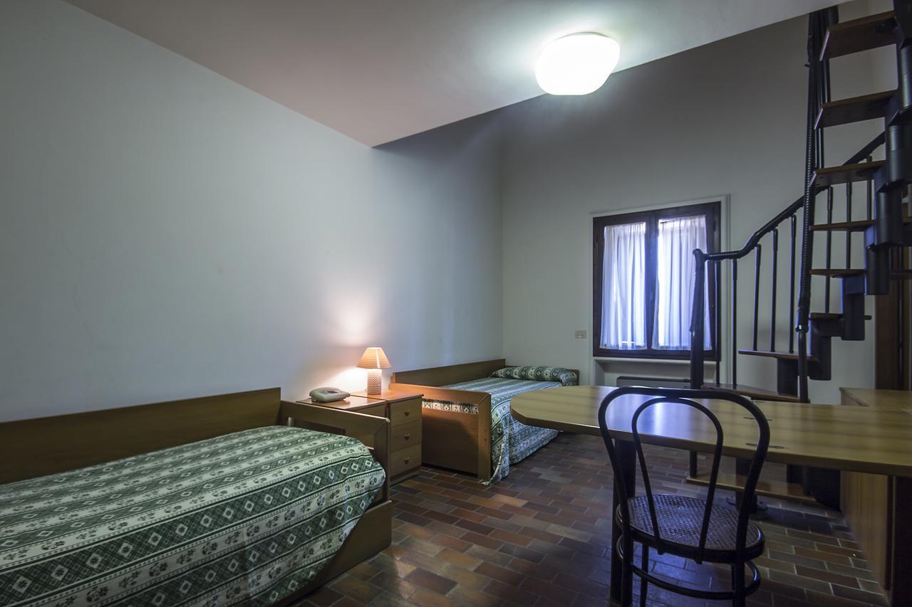 Antico Casale Le Fossate Hotel Giove Kültér fotó