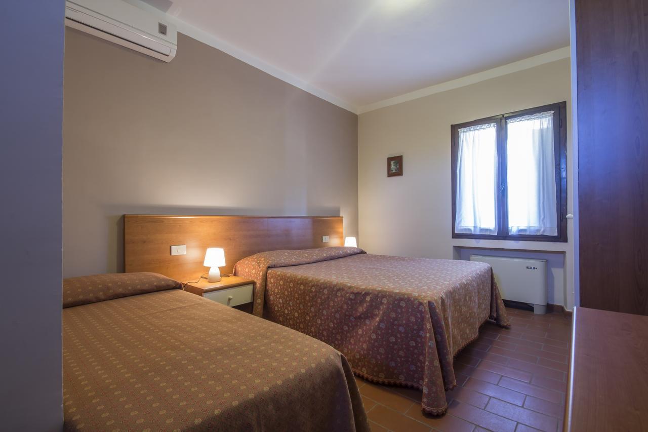 Antico Casale Le Fossate Hotel Giove Kültér fotó